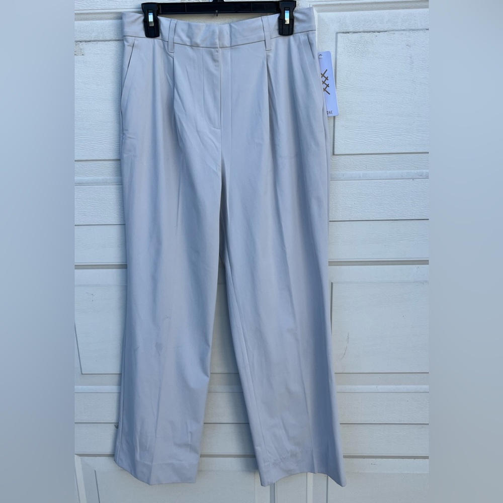 Women's Rhone Commuter High Waisted Pocket Wide Leg Trouser  front Pleated 10